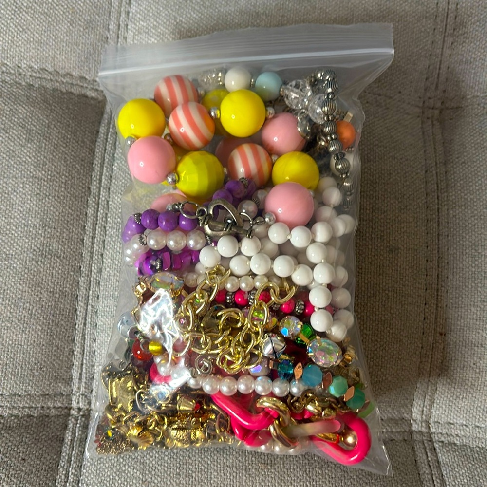 Girls Jewelry. Mystery Lot.